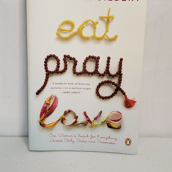 Eat, Pray, Love by Elizabeth Gilbert Paperback - Picture 4 of 4
